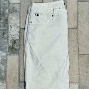 Curve Appeal White Denim Women's Jeans - Size 10